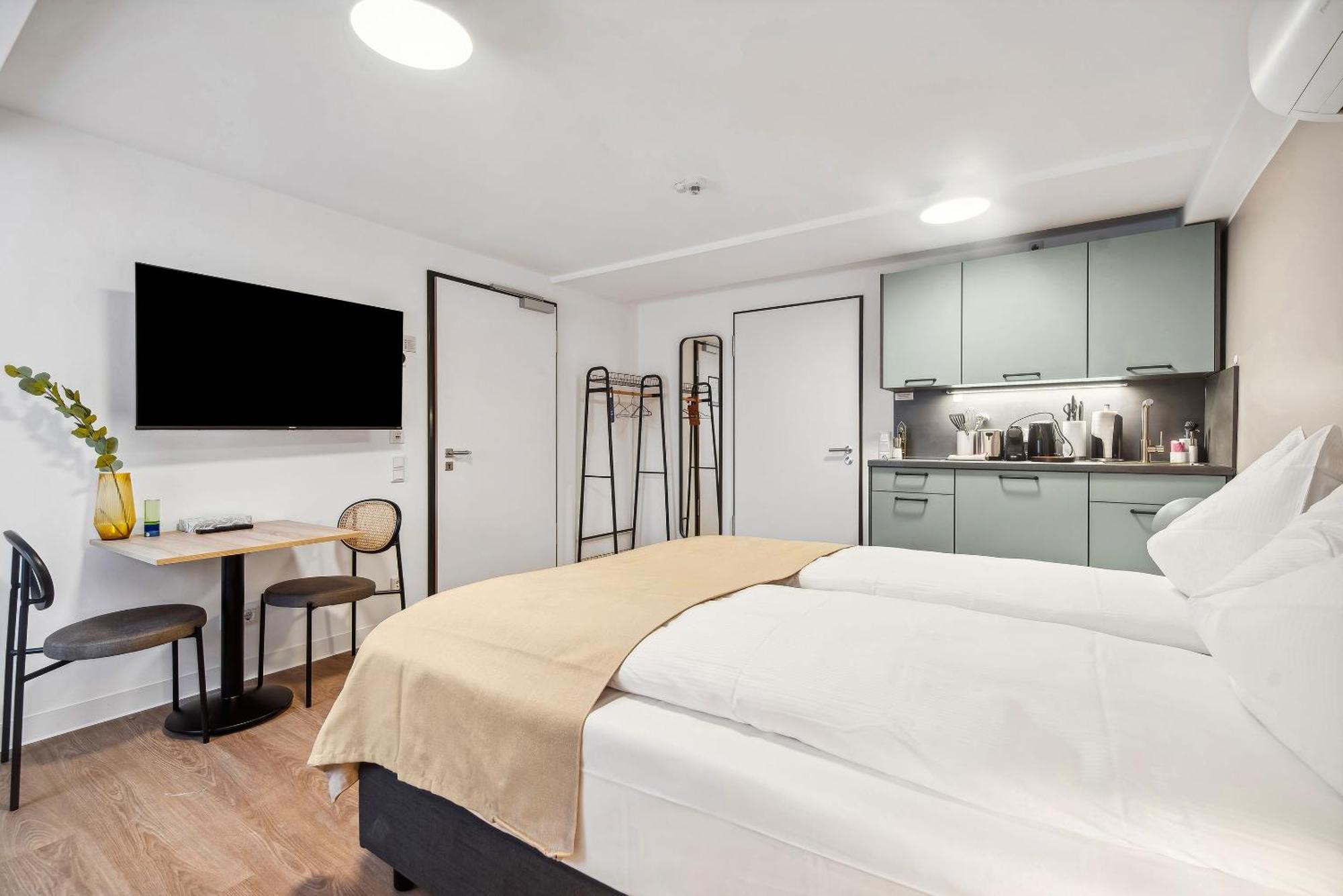 Limehome Kassel Wilhelmsstrasse Ngoại thất bức ảnh