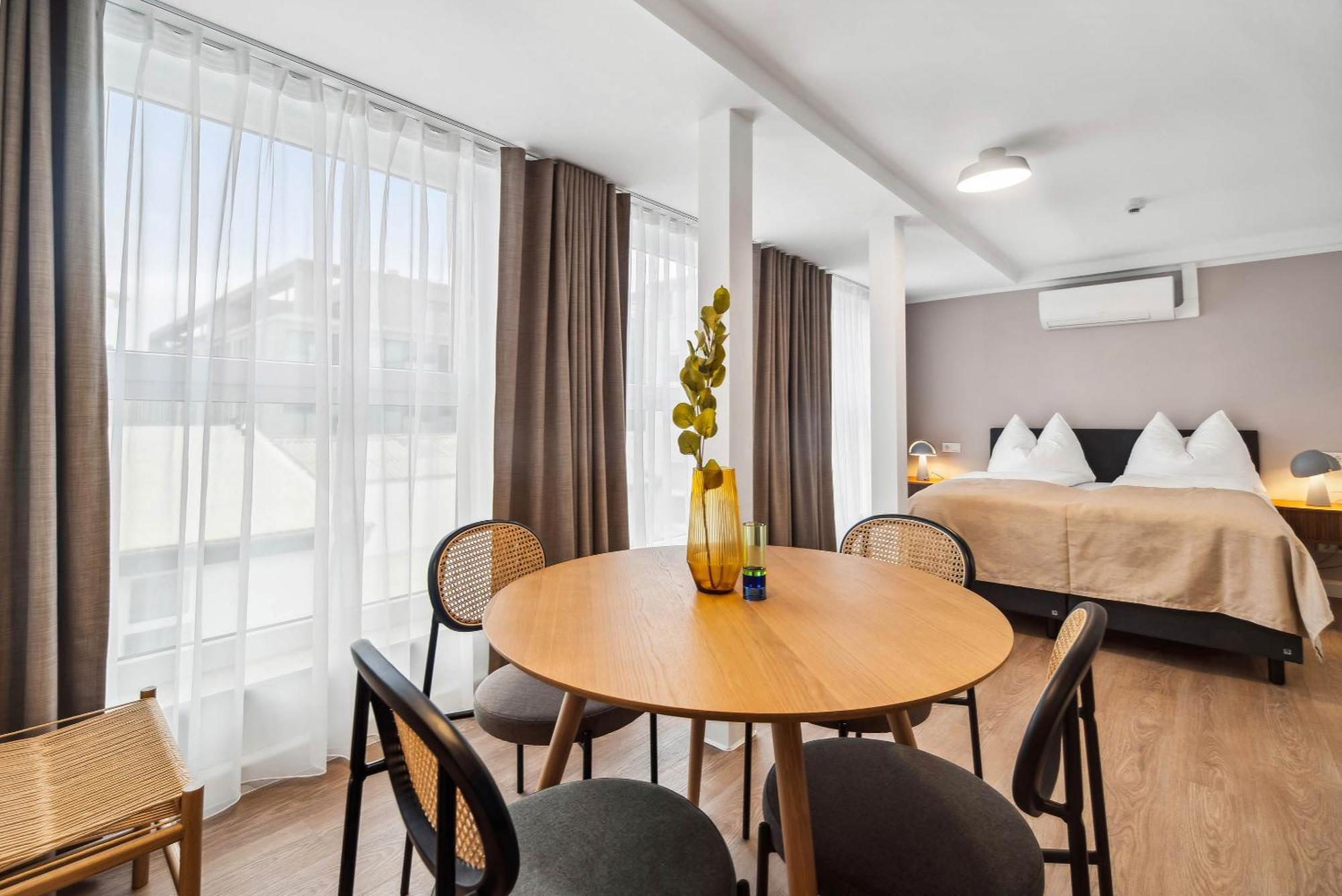Limehome Kassel Wilhelmsstrasse Ngoại thất bức ảnh