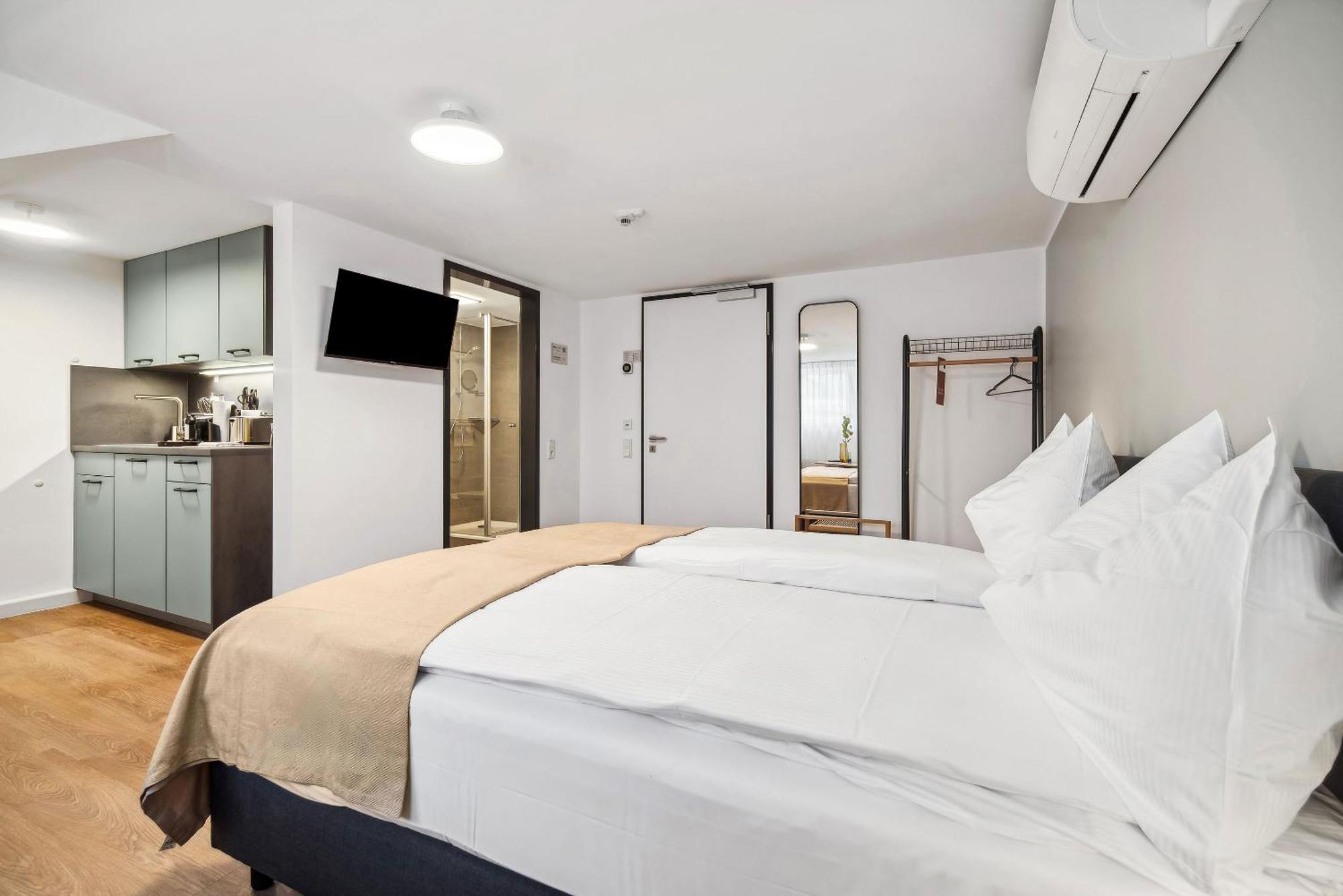 Limehome Kassel Wilhelmsstrasse Ngoại thất bức ảnh