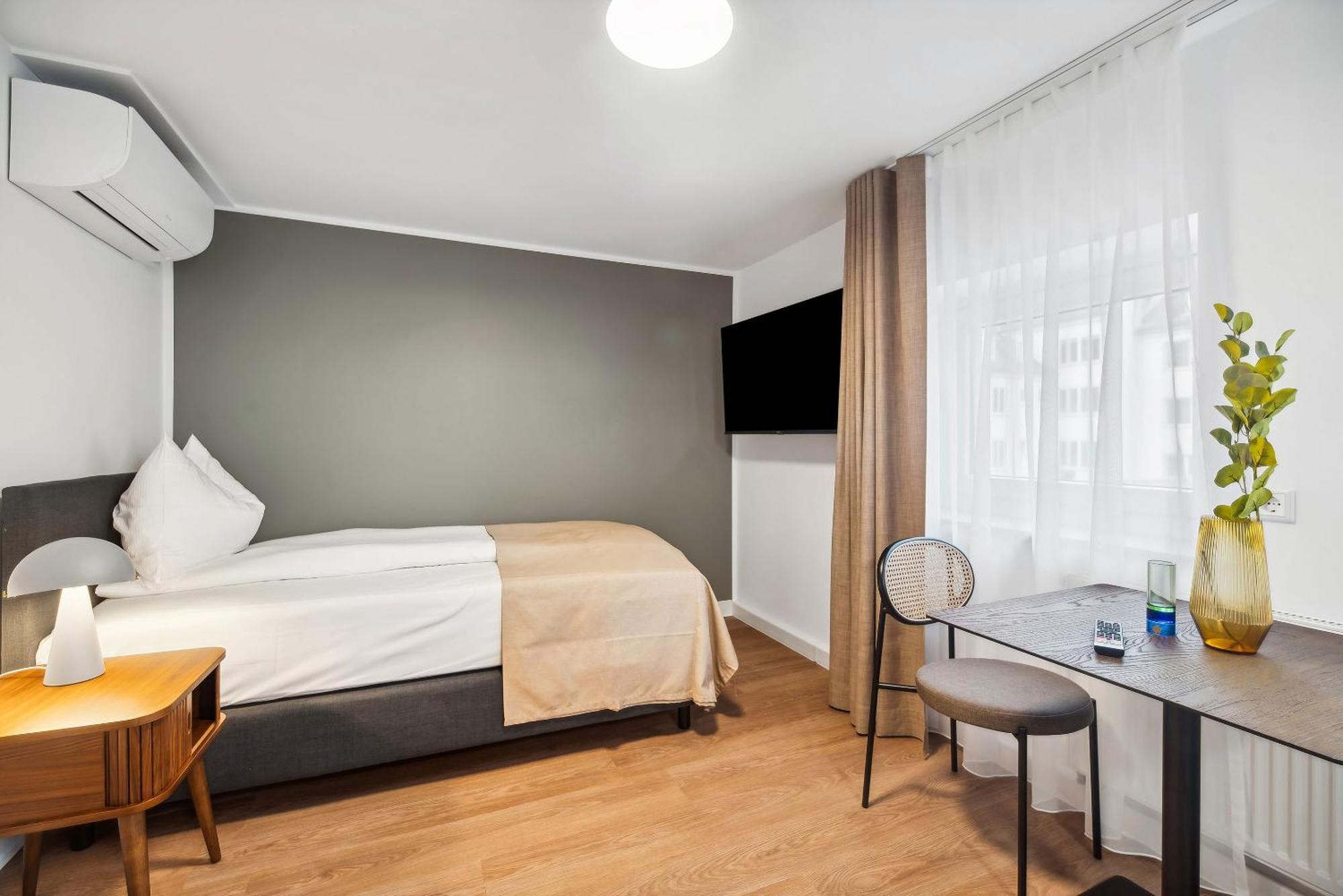 Limehome Kassel Wilhelmsstrasse Ngoại thất bức ảnh